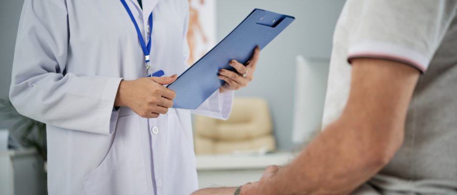 Colonoscopia: quando fazer o exame e por que ele pode prevenir o câncer colorretal Colonoscopia: quando fazer o exame e por que ele pode prevenir o câncer colorretal